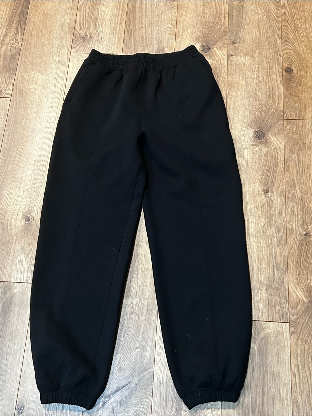 Abercrombie & Fitch YPB Women’s Black NeoKnit Jogger Pants small